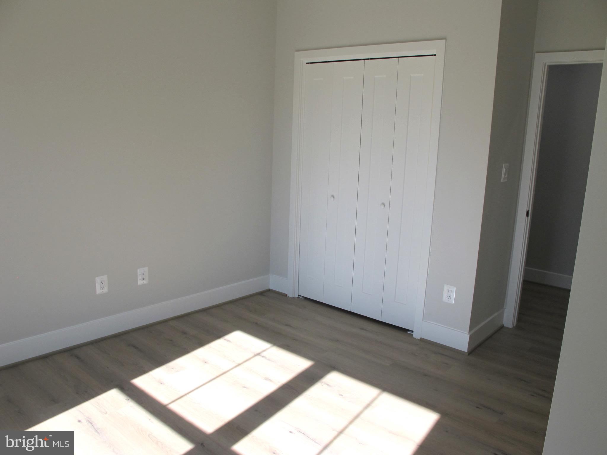 WESTMORELAND SHORES - Residential