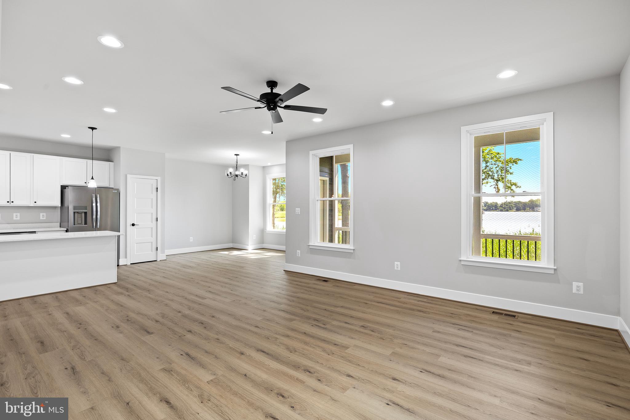 WESTMORELAND SHORES - Residential