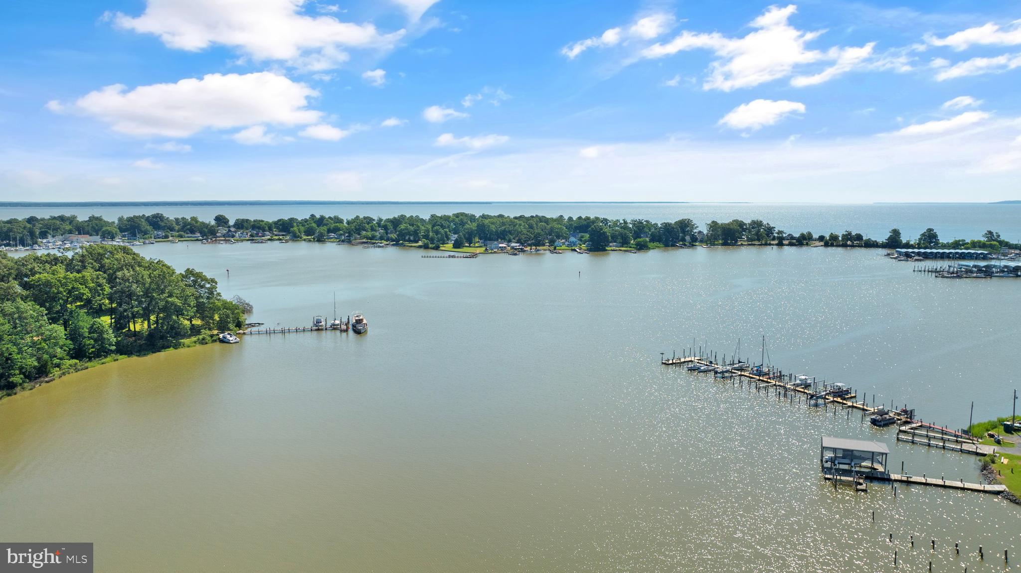 WESTMORELAND SHORES - Residential