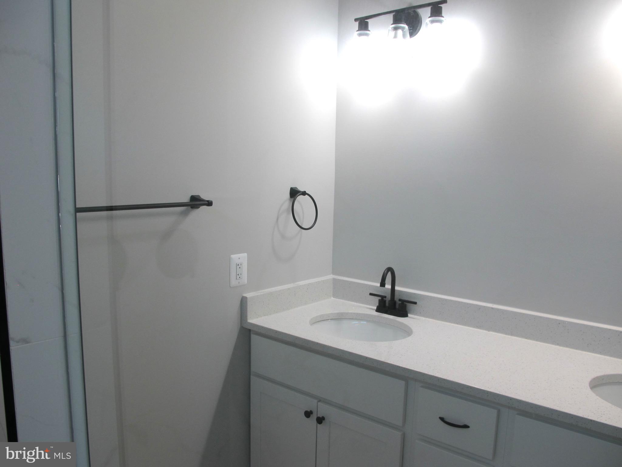 WESTMORELAND SHORES - Residential