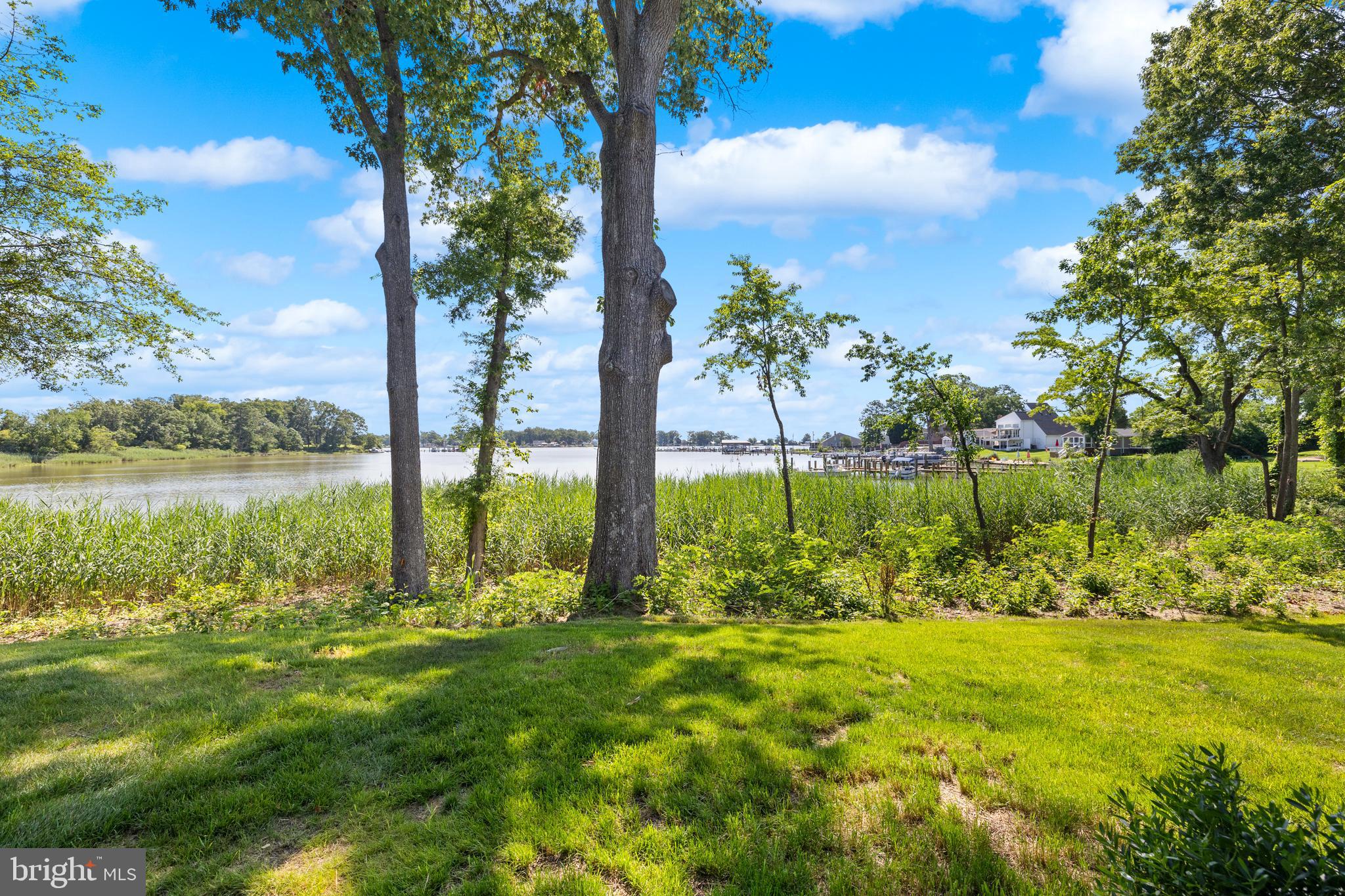 WESTMORELAND SHORES - Residential