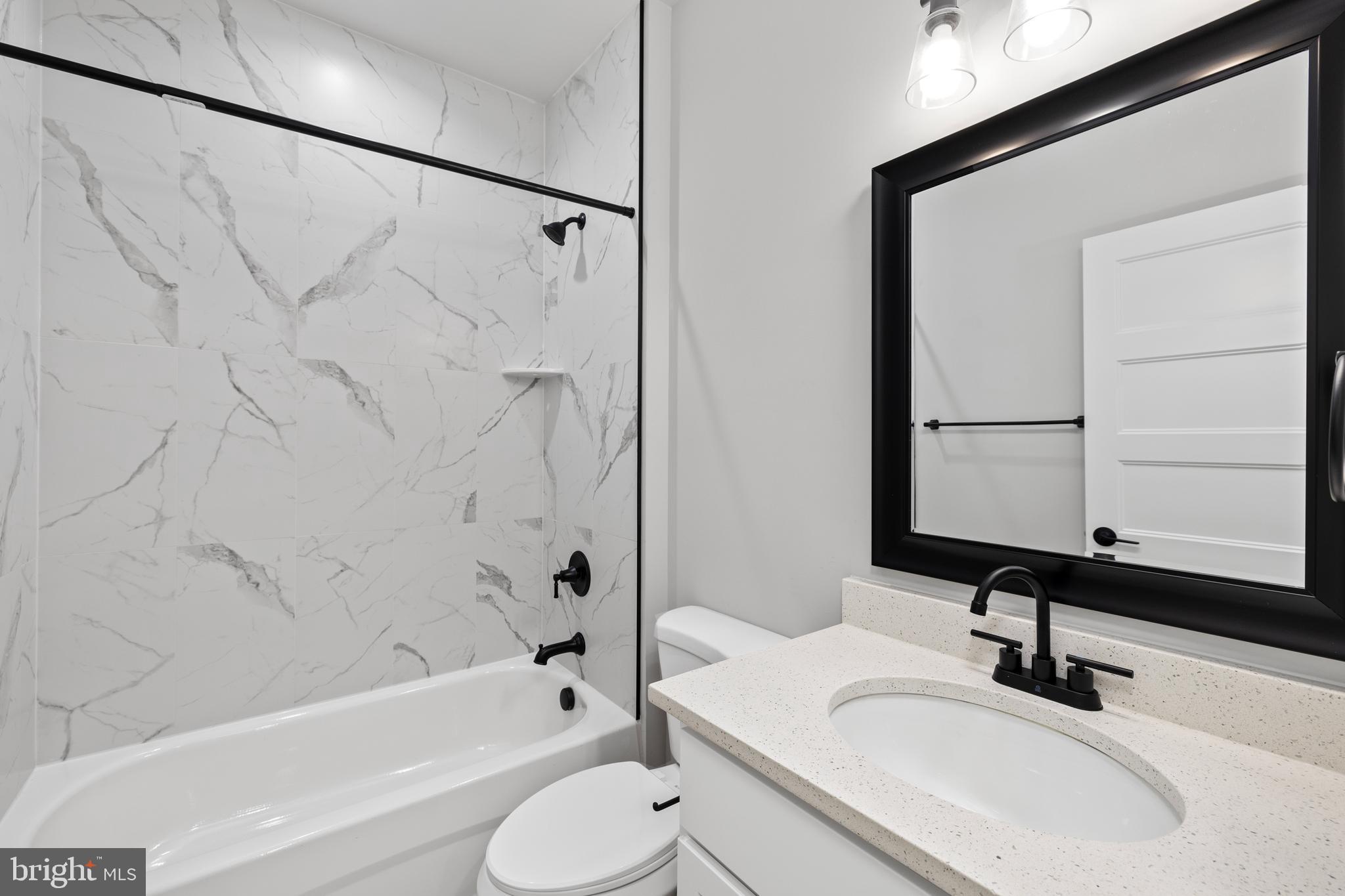 WESTMORELAND SHORES - Residential