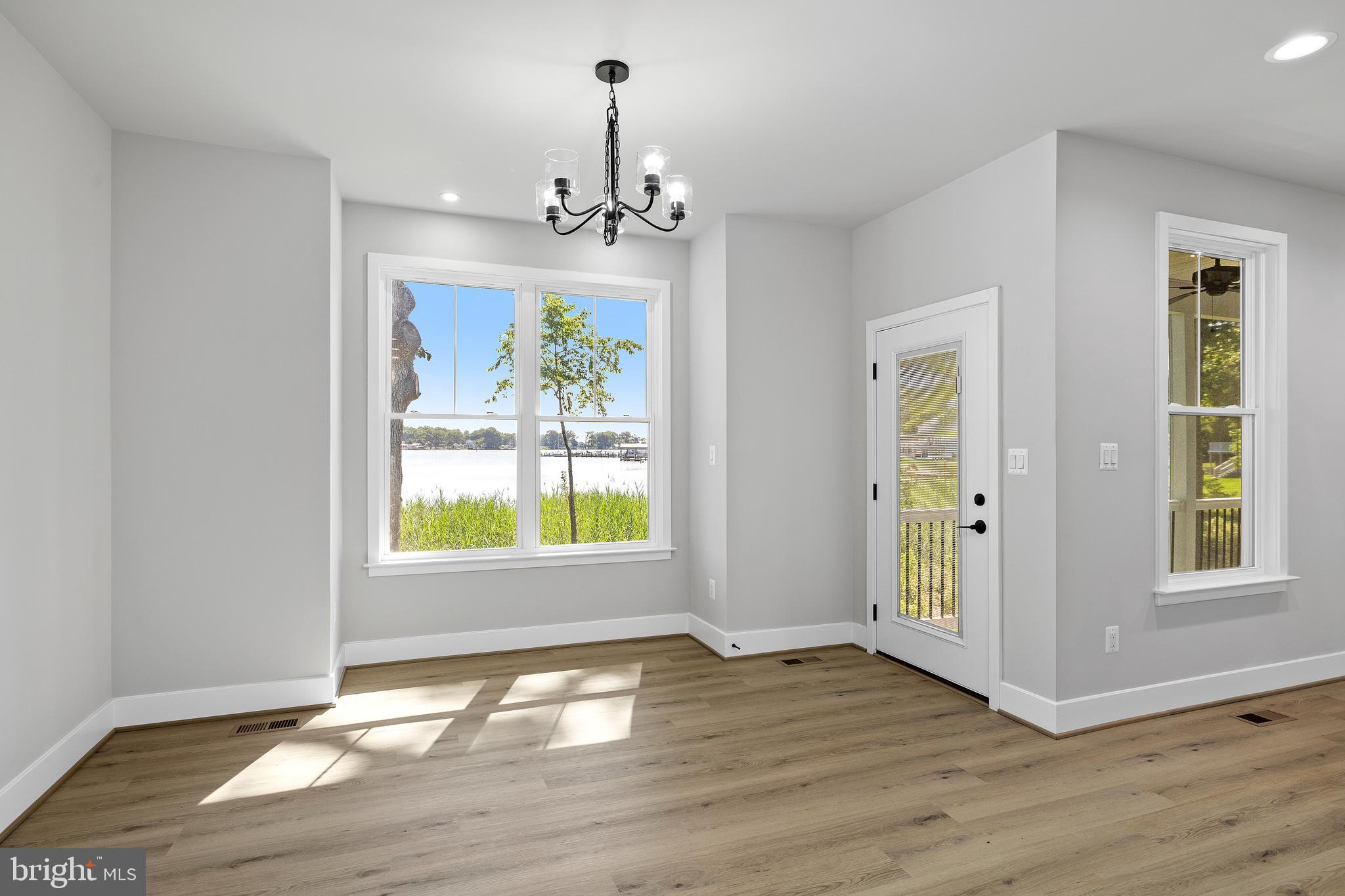 WESTMORELAND SHORES - Residential