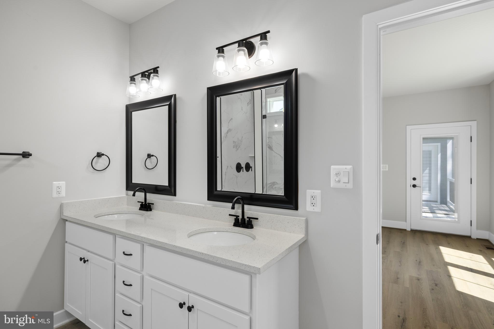 WESTMORELAND SHORES - Residential