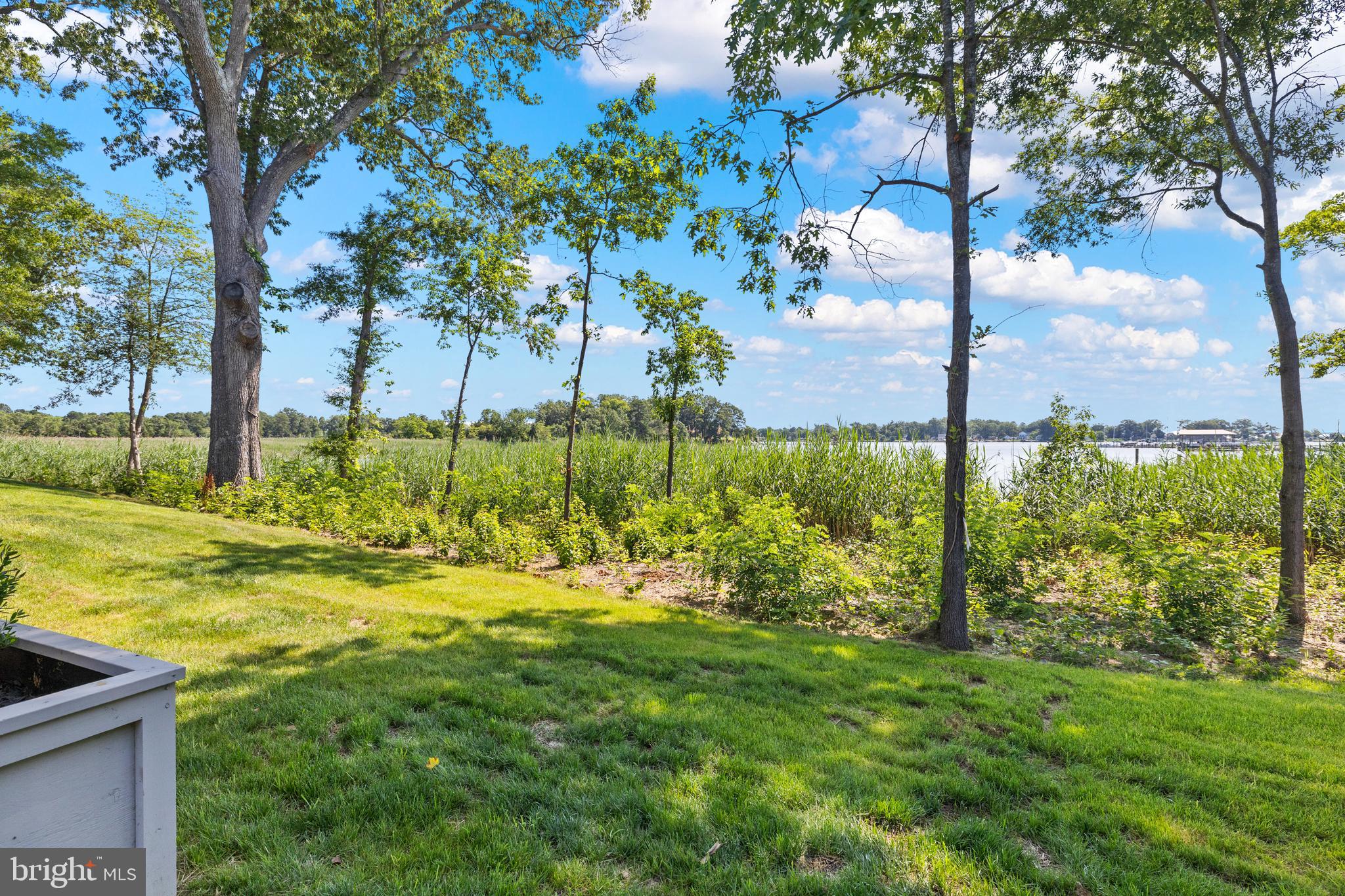 WESTMORELAND SHORES - Residential