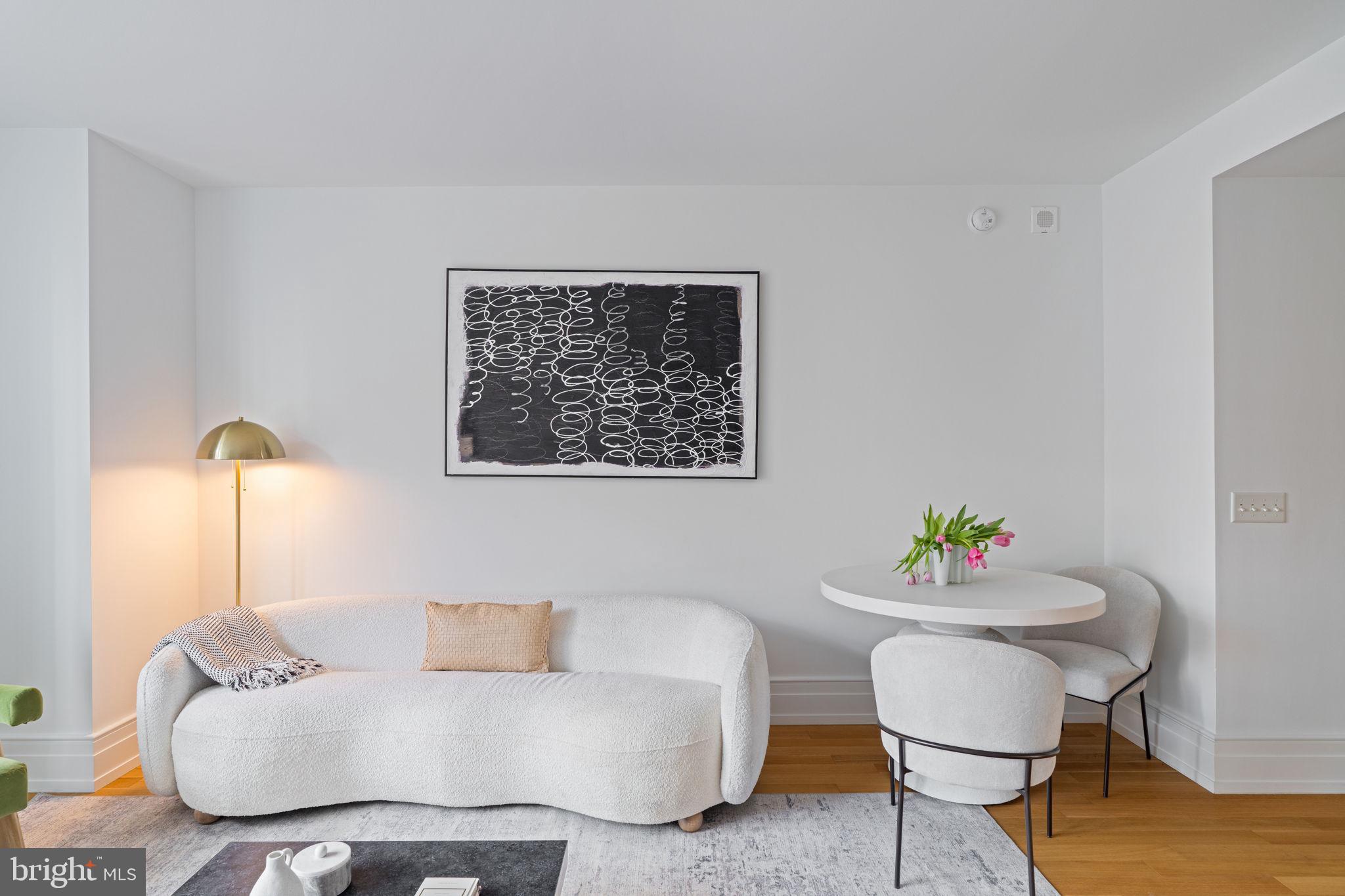 RITTENHOUSE SQUARE - Residential Lease