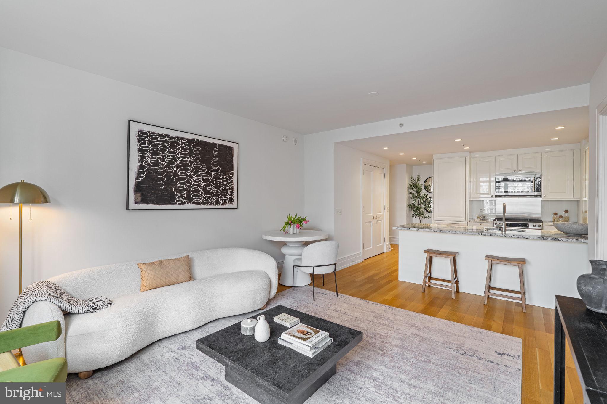 RITTENHOUSE SQUARE - Residential Lease