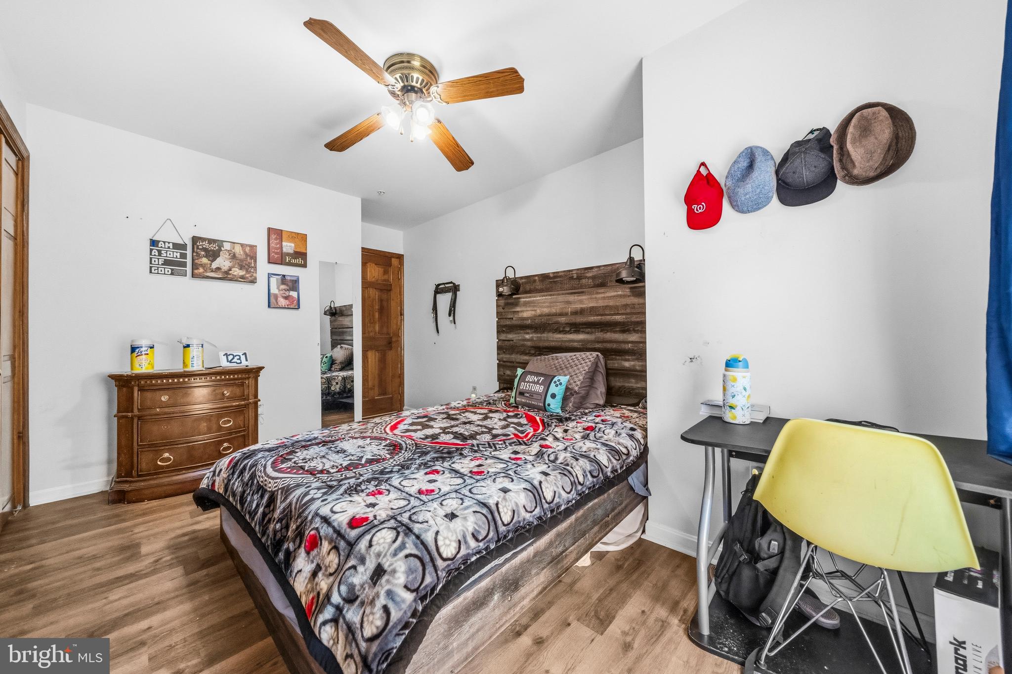 JAMESTOWNE ESTATES - Residential