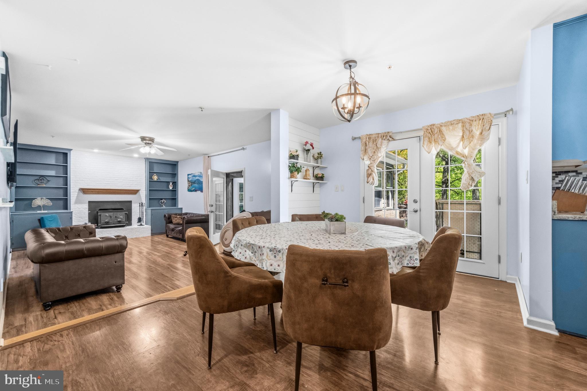 JAMESTOWNE ESTATES - Residential