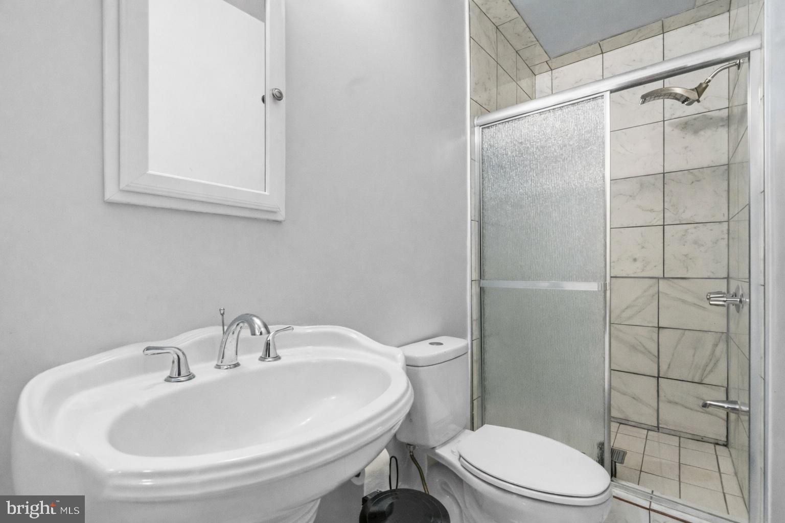 JAMESTOWNE ESTATES - Residential