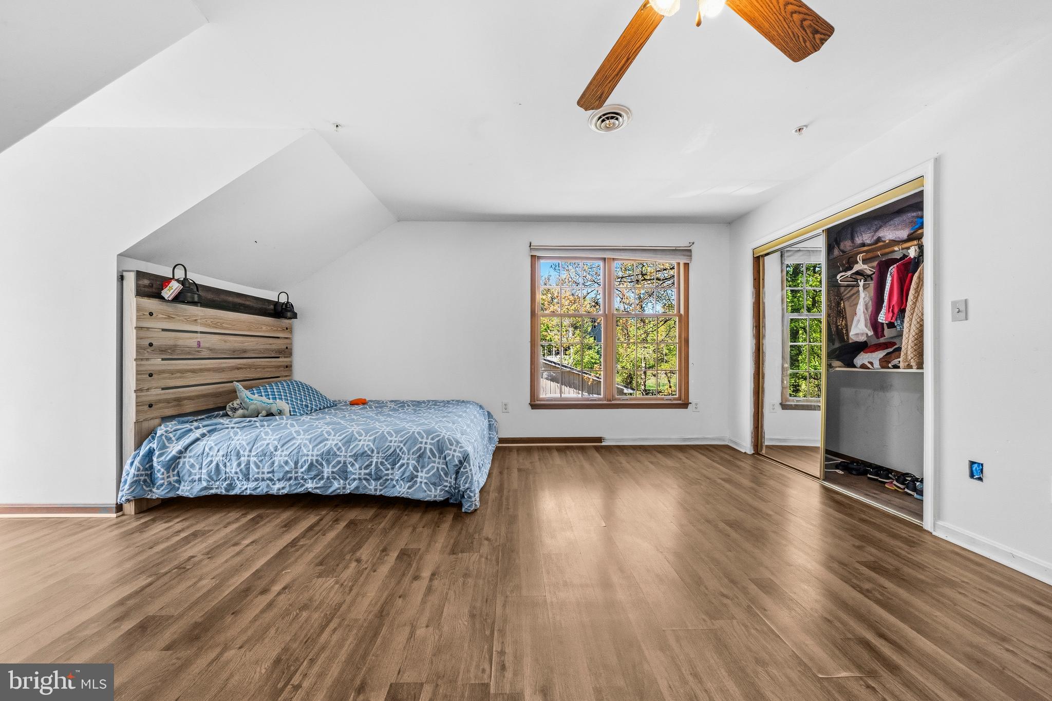 JAMESTOWNE ESTATES - Residential