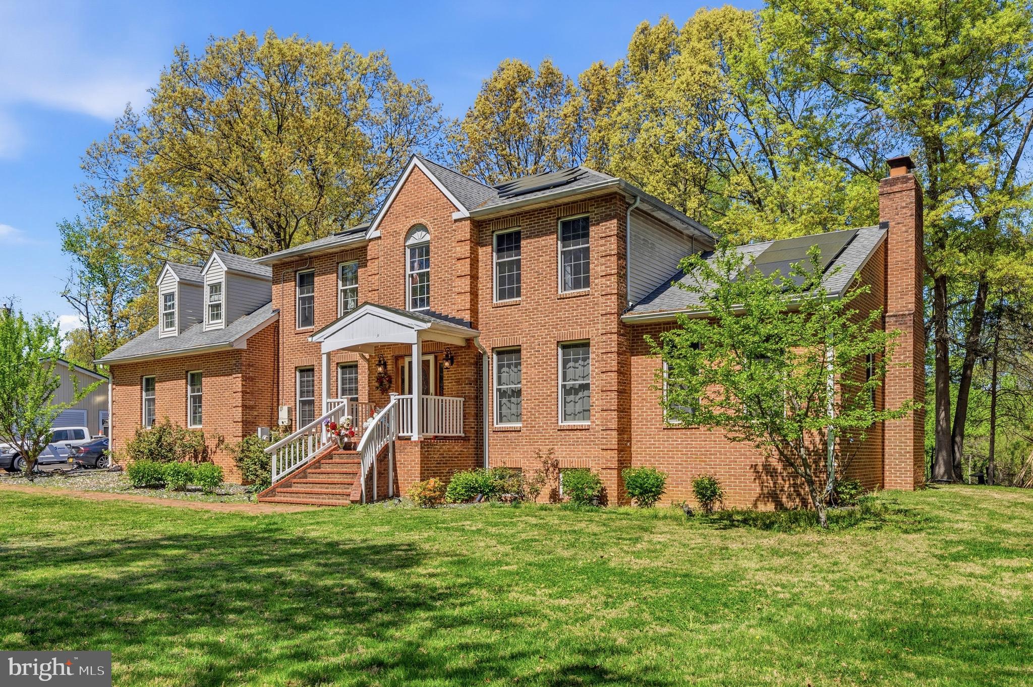 JAMESTOWNE ESTATES - Residential