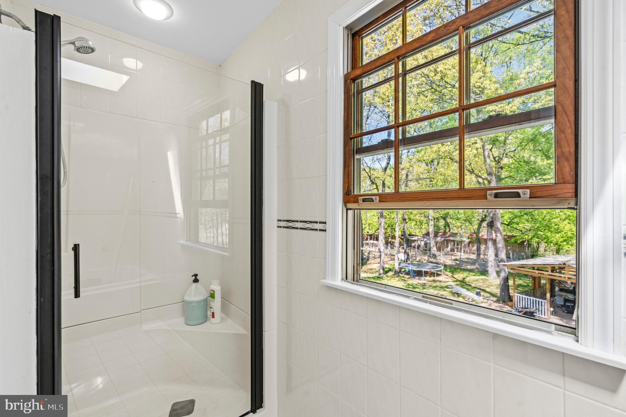 JAMESTOWNE ESTATES - Residential