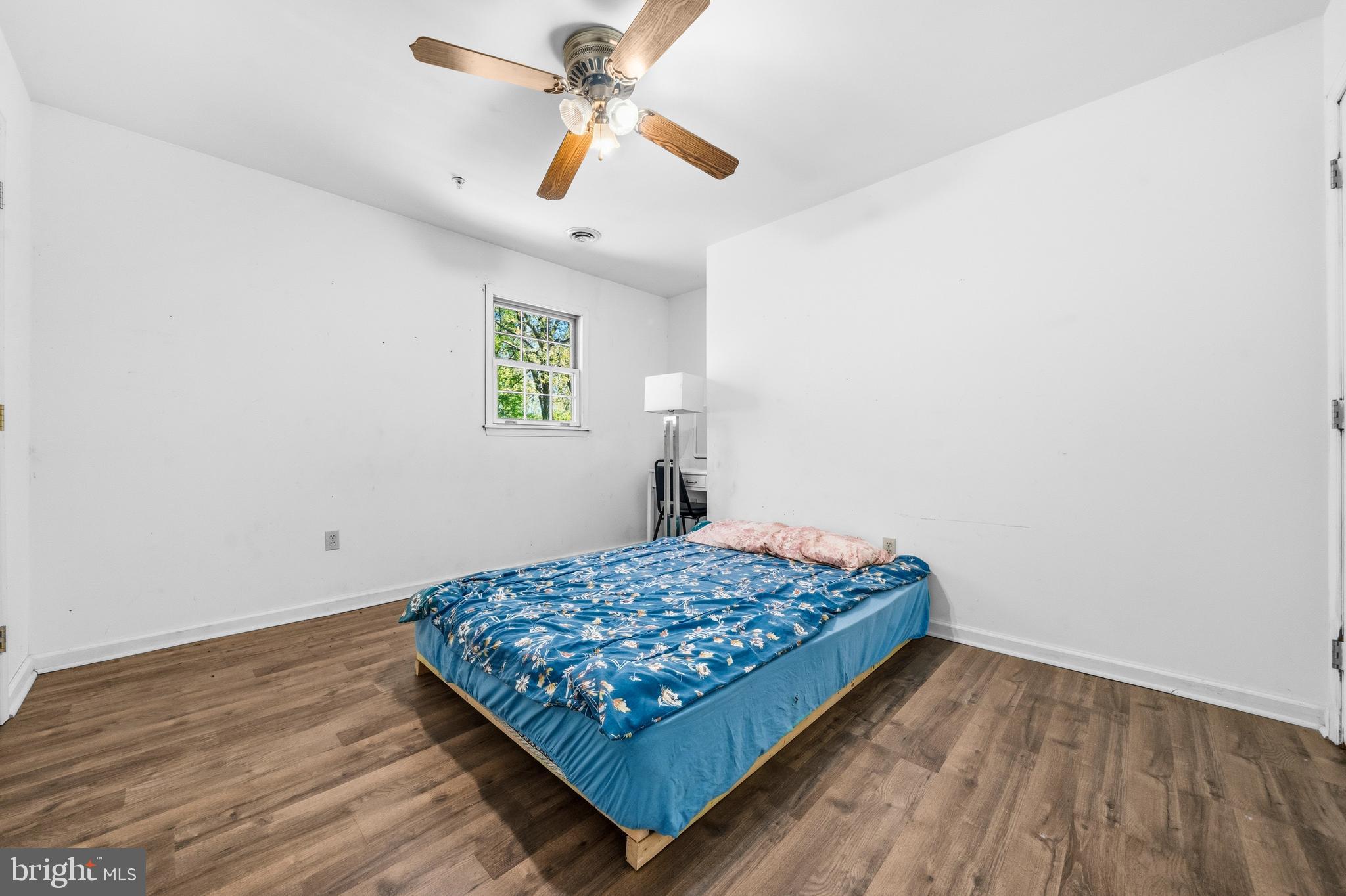 JAMESTOWNE ESTATES - Residential