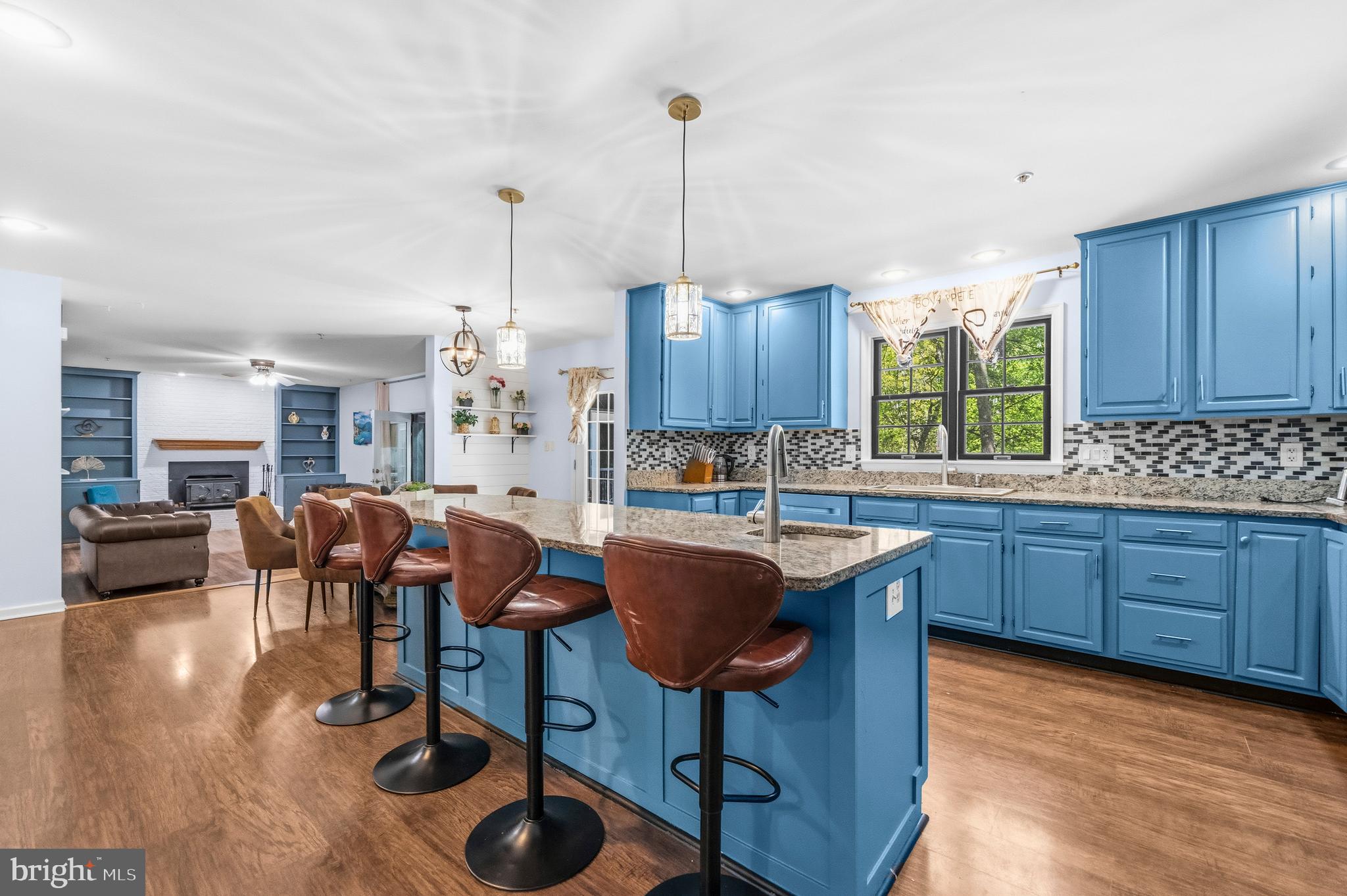 JAMESTOWNE ESTATES - Residential