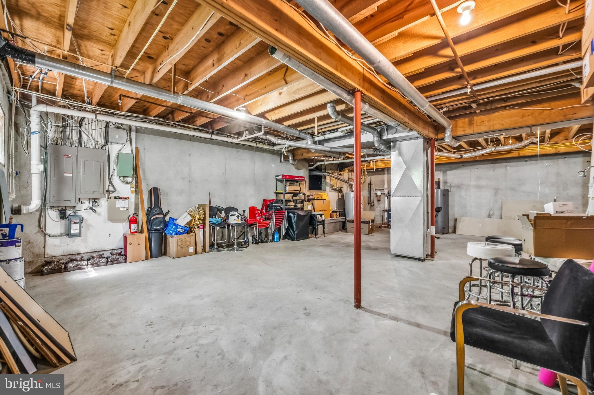 JAMESTOWNE ESTATES - Residential