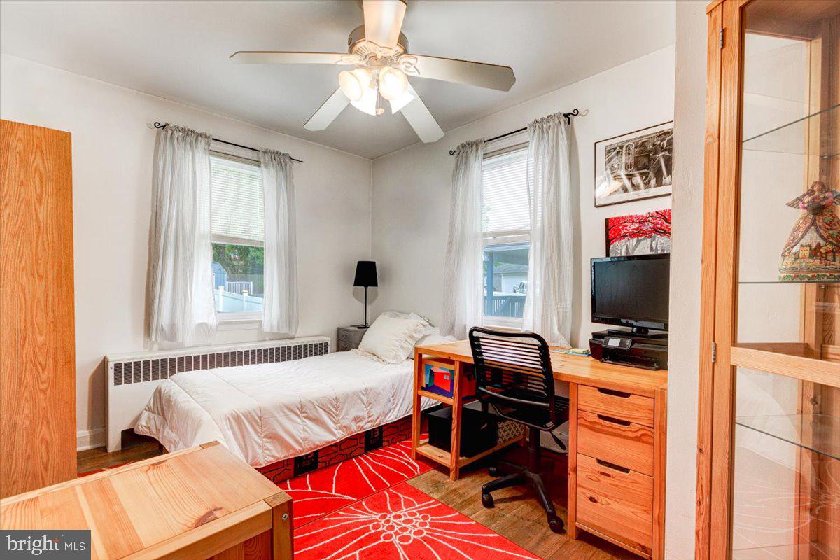 HAZELWOOD FARMS - Residential