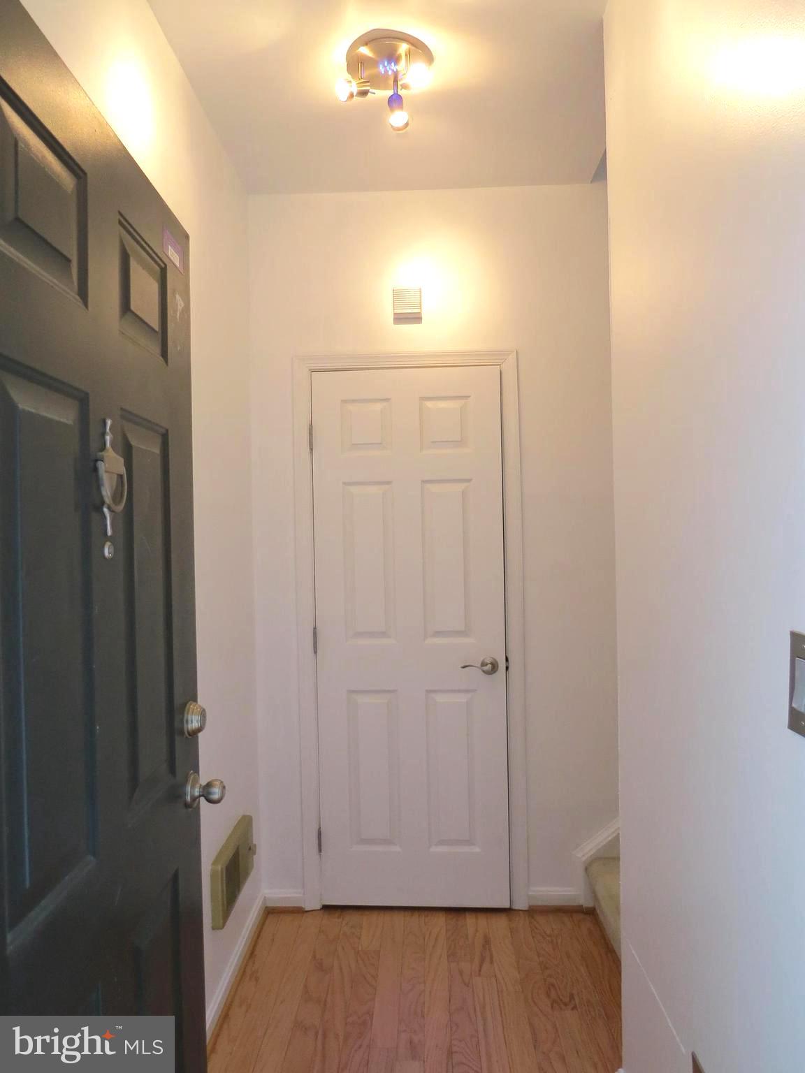 HAMPSHIRE HALL CONDO - Residential