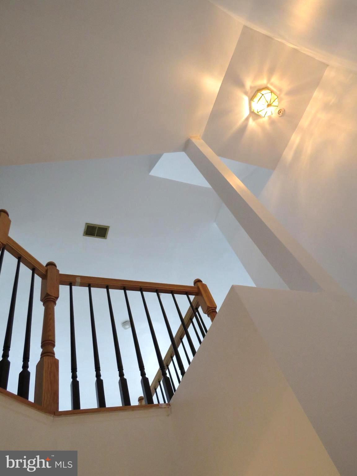 HAMPSHIRE HALL CONDO - Residential