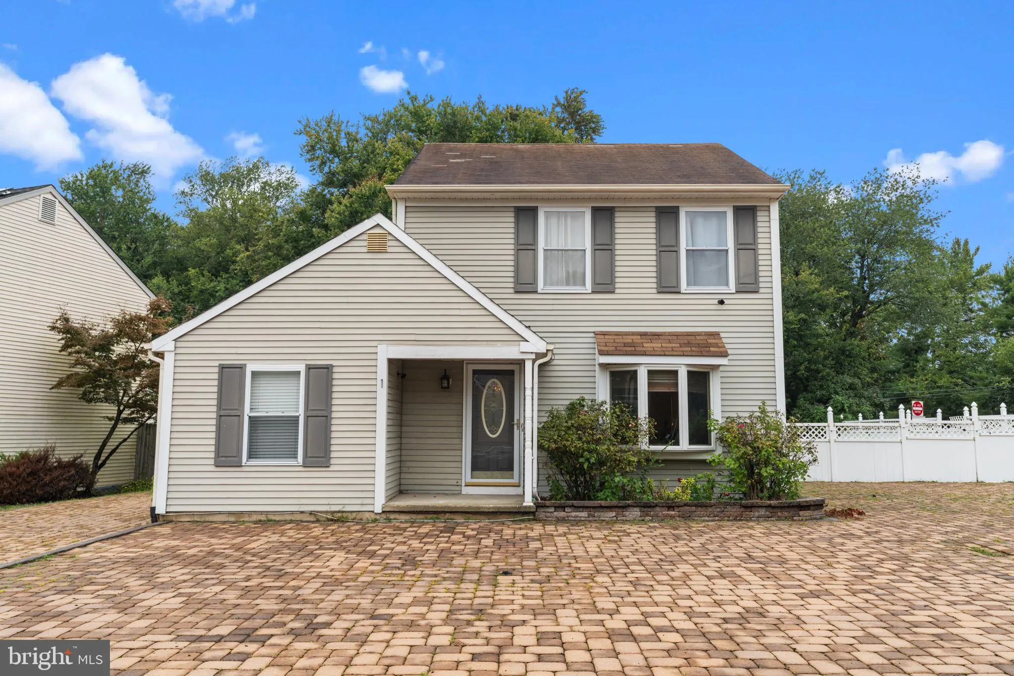 Sicklerville, New Jersey 08081, United States, 3 Bedrooms Bedrooms, ,2 BathroomsBathrooms,Residential,Active,216668