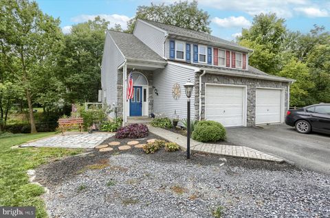 Photo of 853 S PEARL ST, LANCASTER, PA 17603 (MLS # PALA2039982)