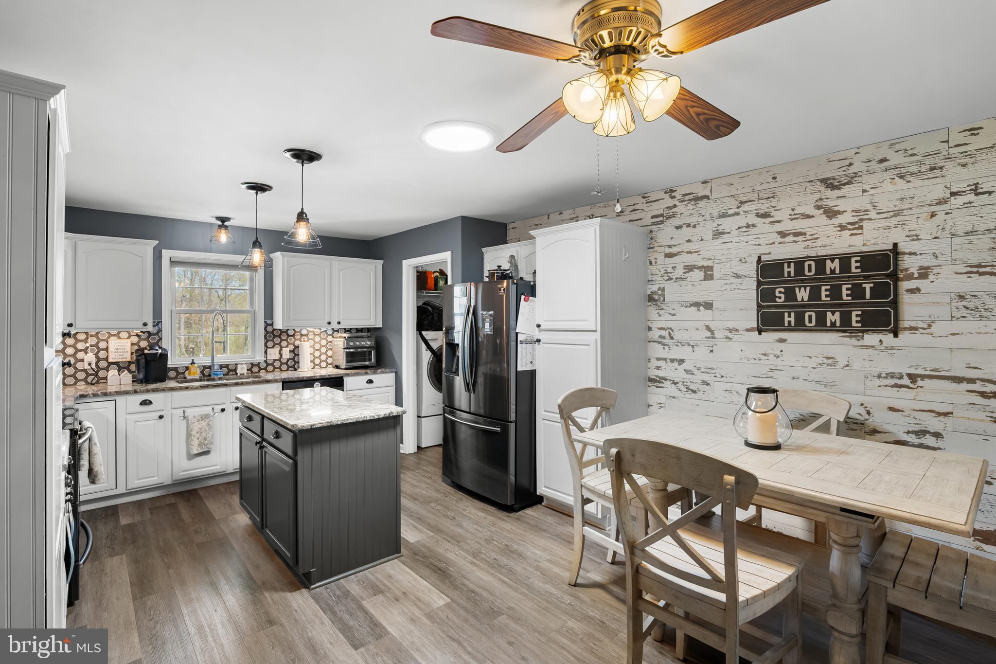 THOMASVILLE - Residential