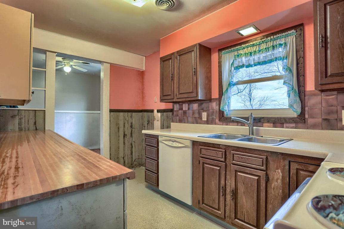 VISTA HEIGHTS - Residential