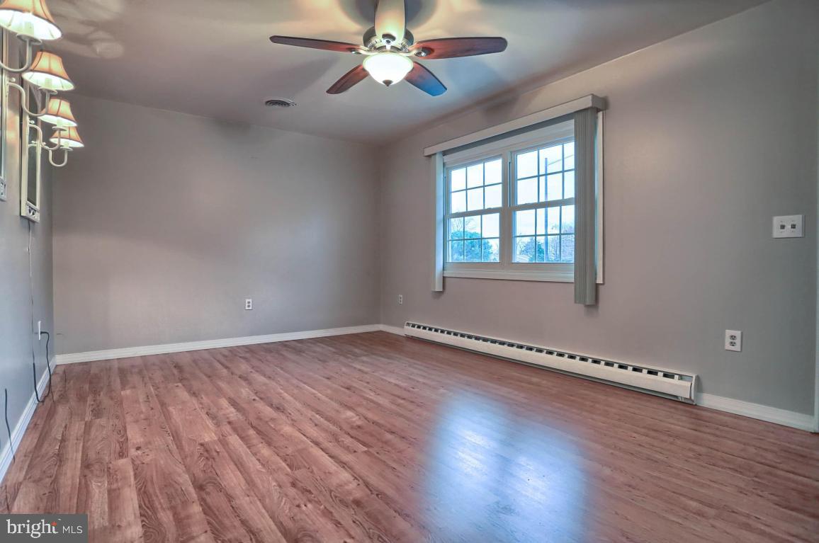 VISTA HEIGHTS - Residential