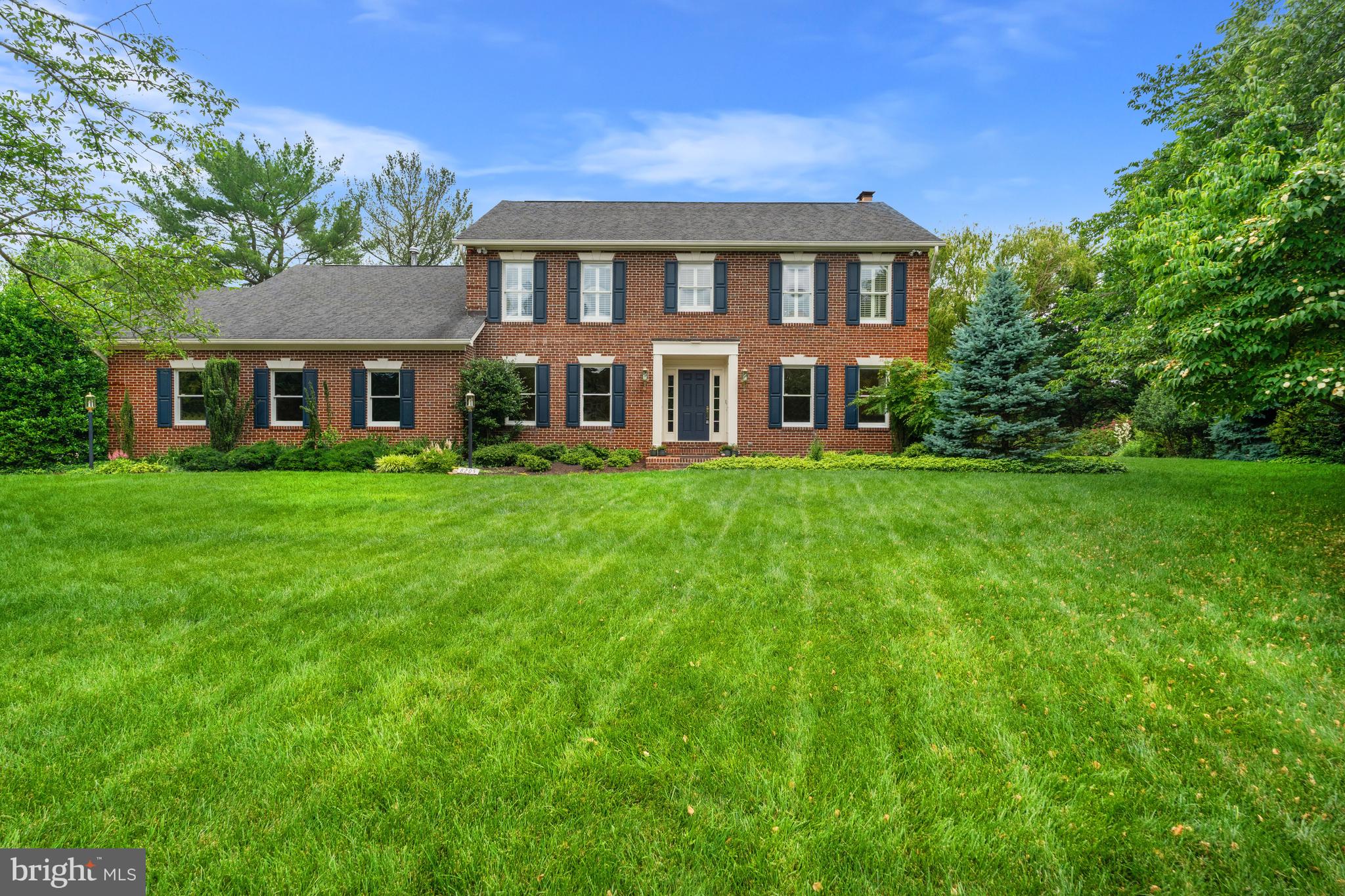 CONDON MANOR OF MCLEAN - Residential