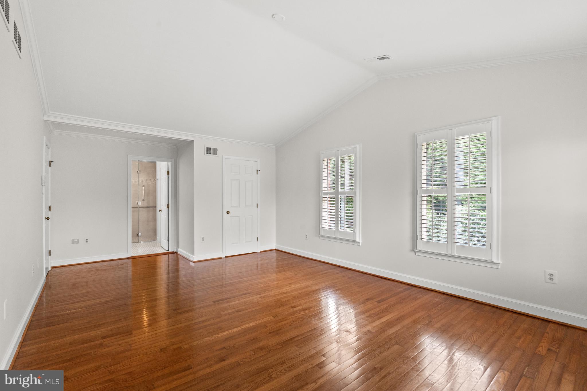 CONDON MANOR OF MCLEAN - Residential