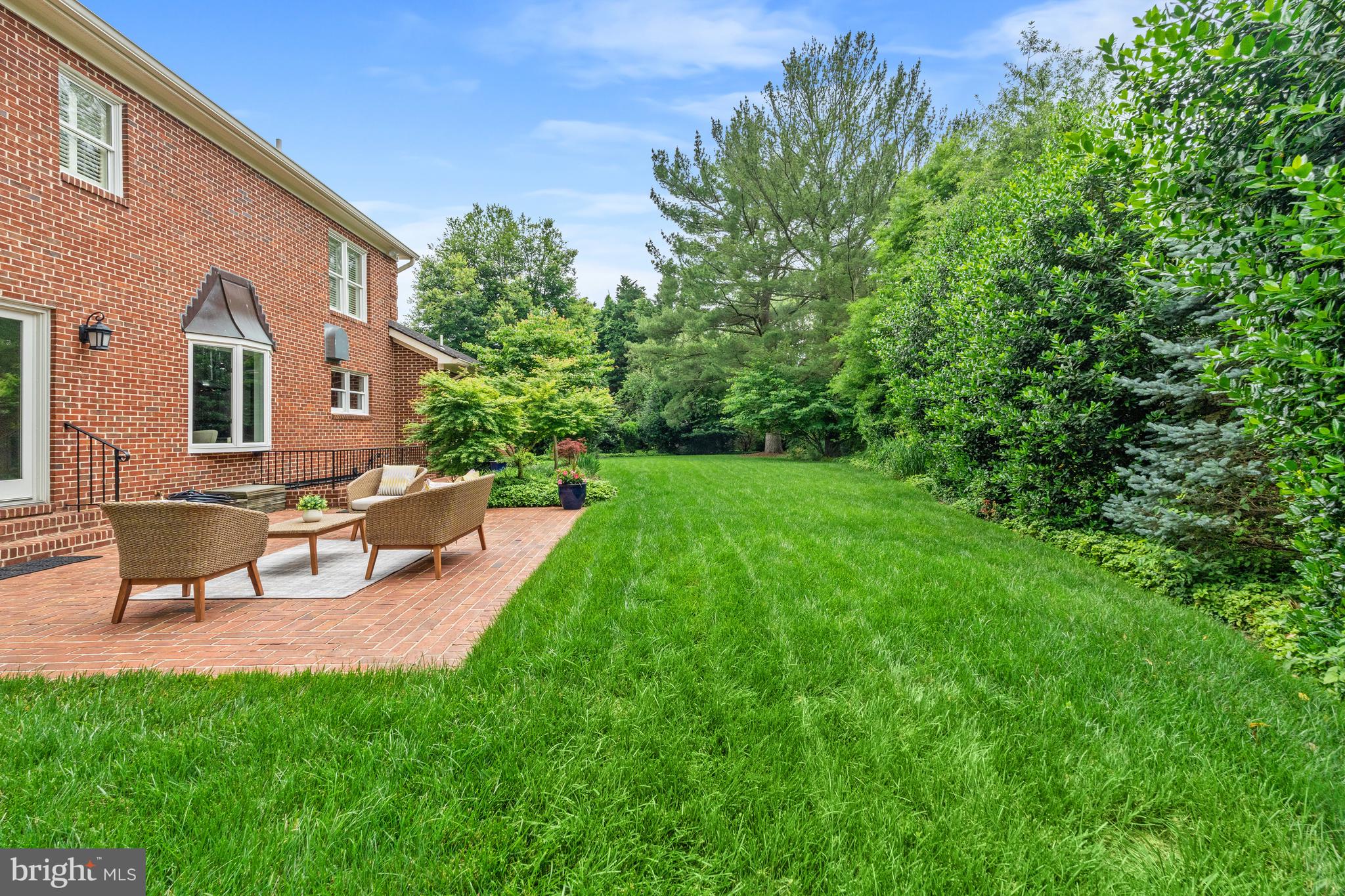 CONDON MANOR OF MCLEAN - Residential