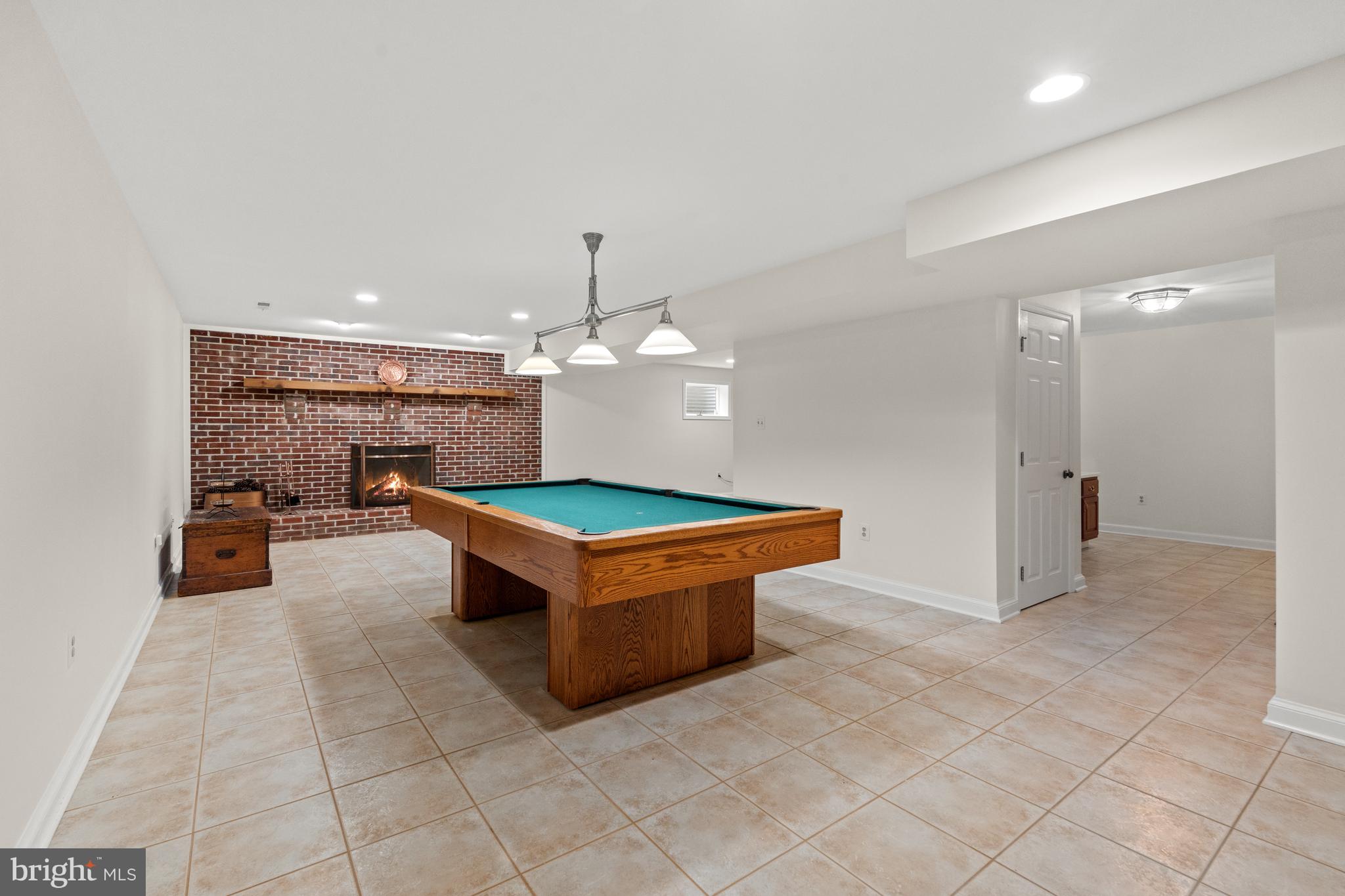 CONDON MANOR OF MCLEAN - Residential