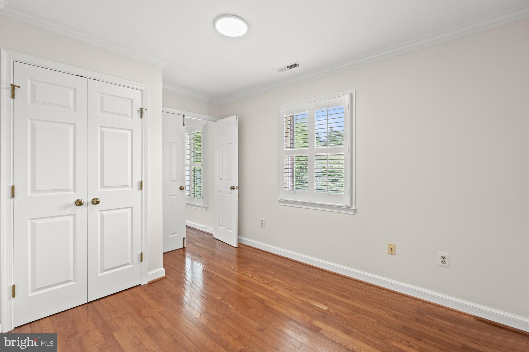 CONDON MANOR OF MCLEAN - Residential