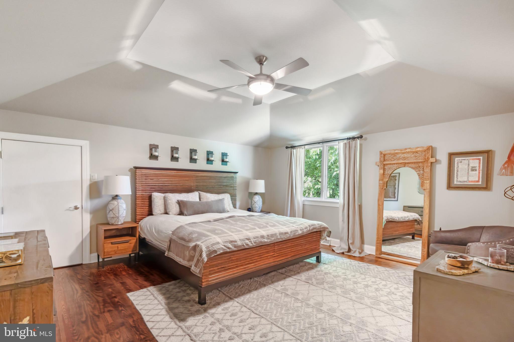 LAFAYETTE HILL - Residential