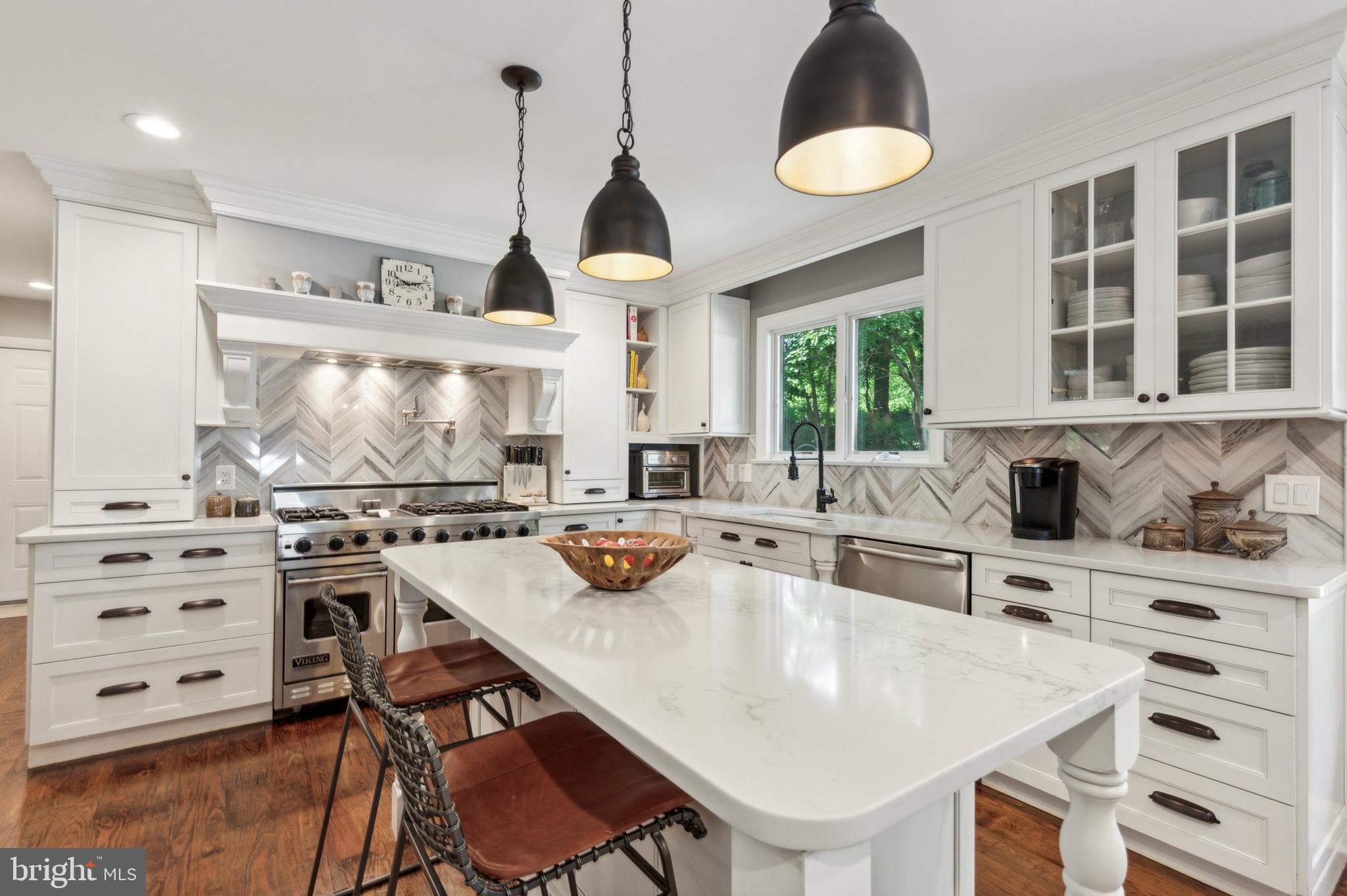 LAFAYETTE HILL - Residential