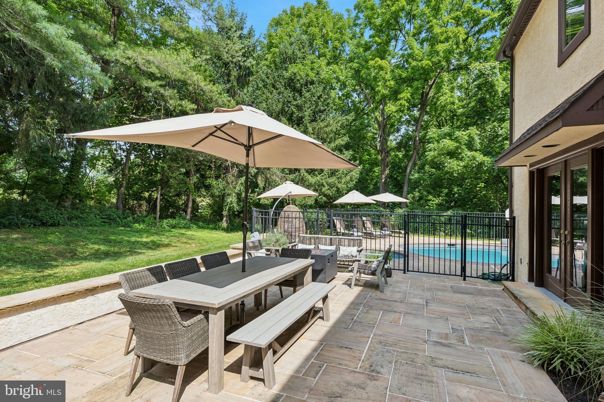 LAFAYETTE HILL - Residential