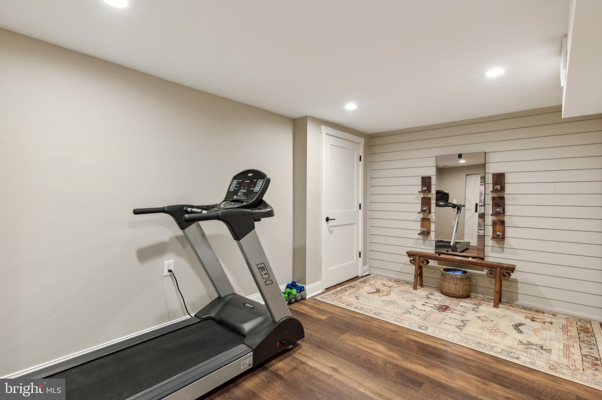 LAFAYETTE HILL - Residential