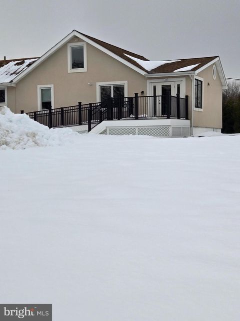 Photo of 12 Sharon Road, ROBBINSVILLE, NJ 08691 (MLS # NJME2073096)