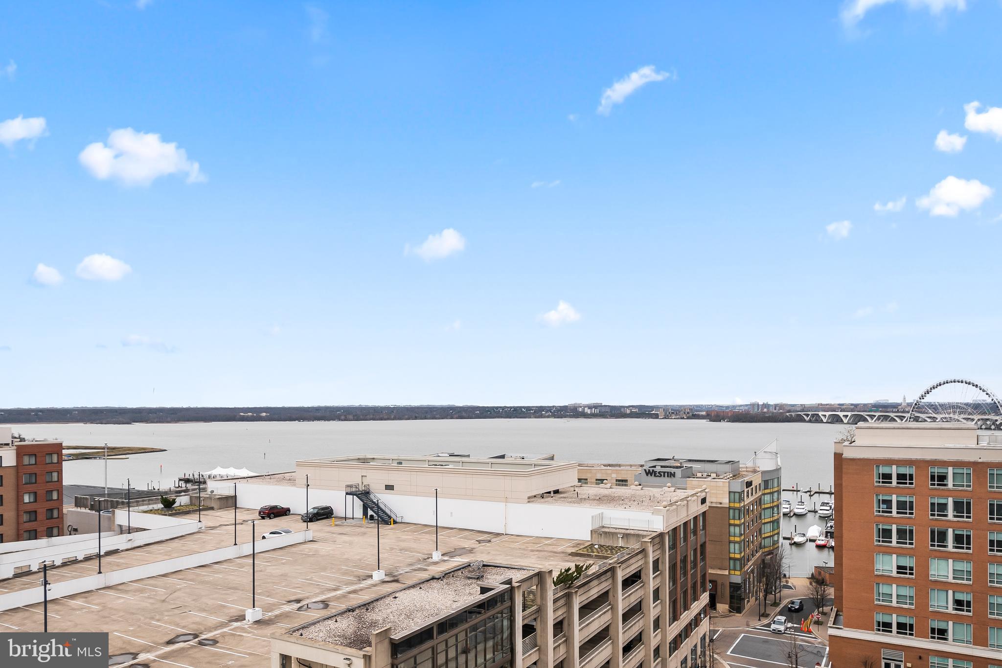 NATIONAL HARBOR - Residential Lease