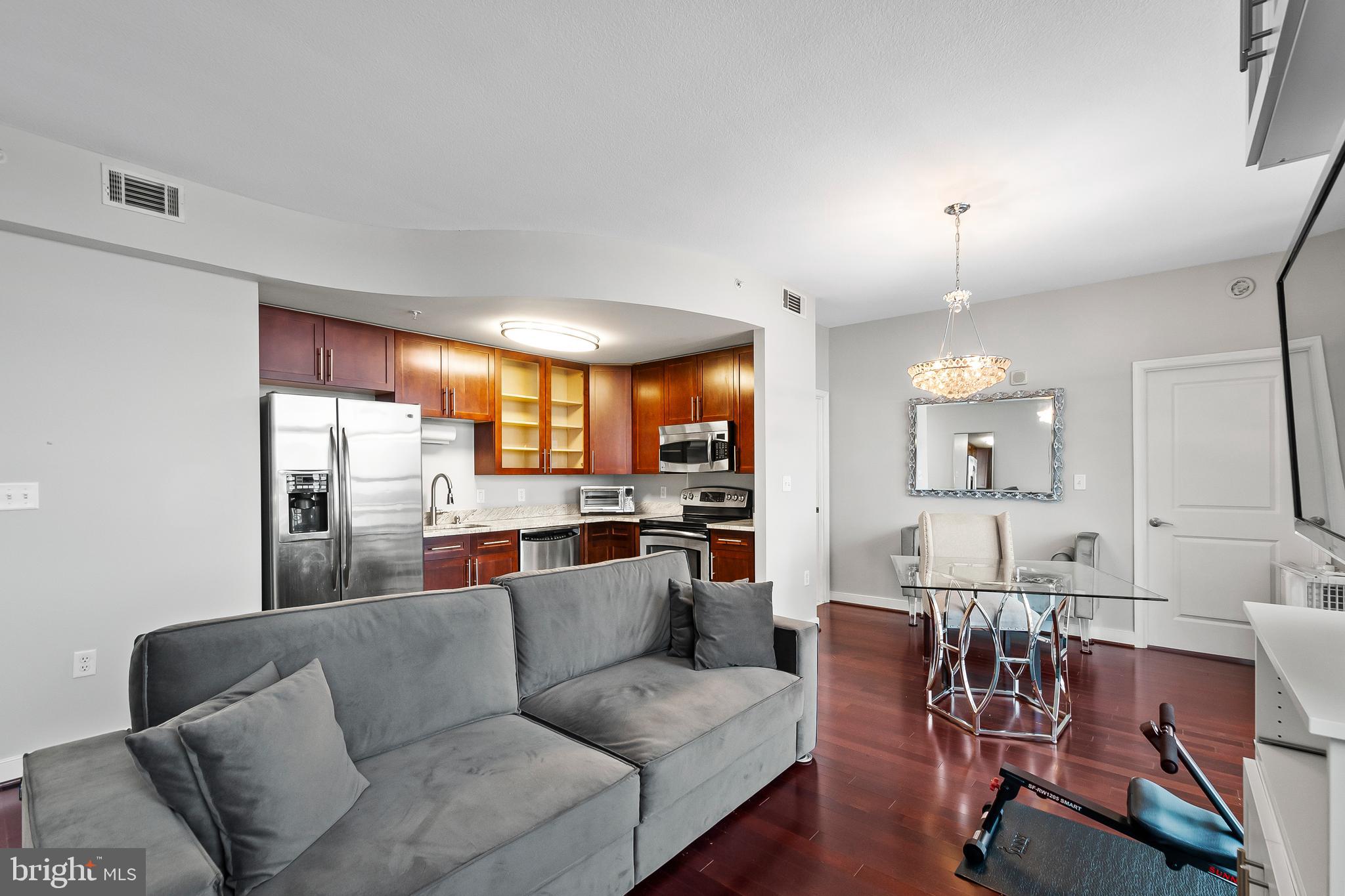 NATIONAL HARBOR - Residential Lease