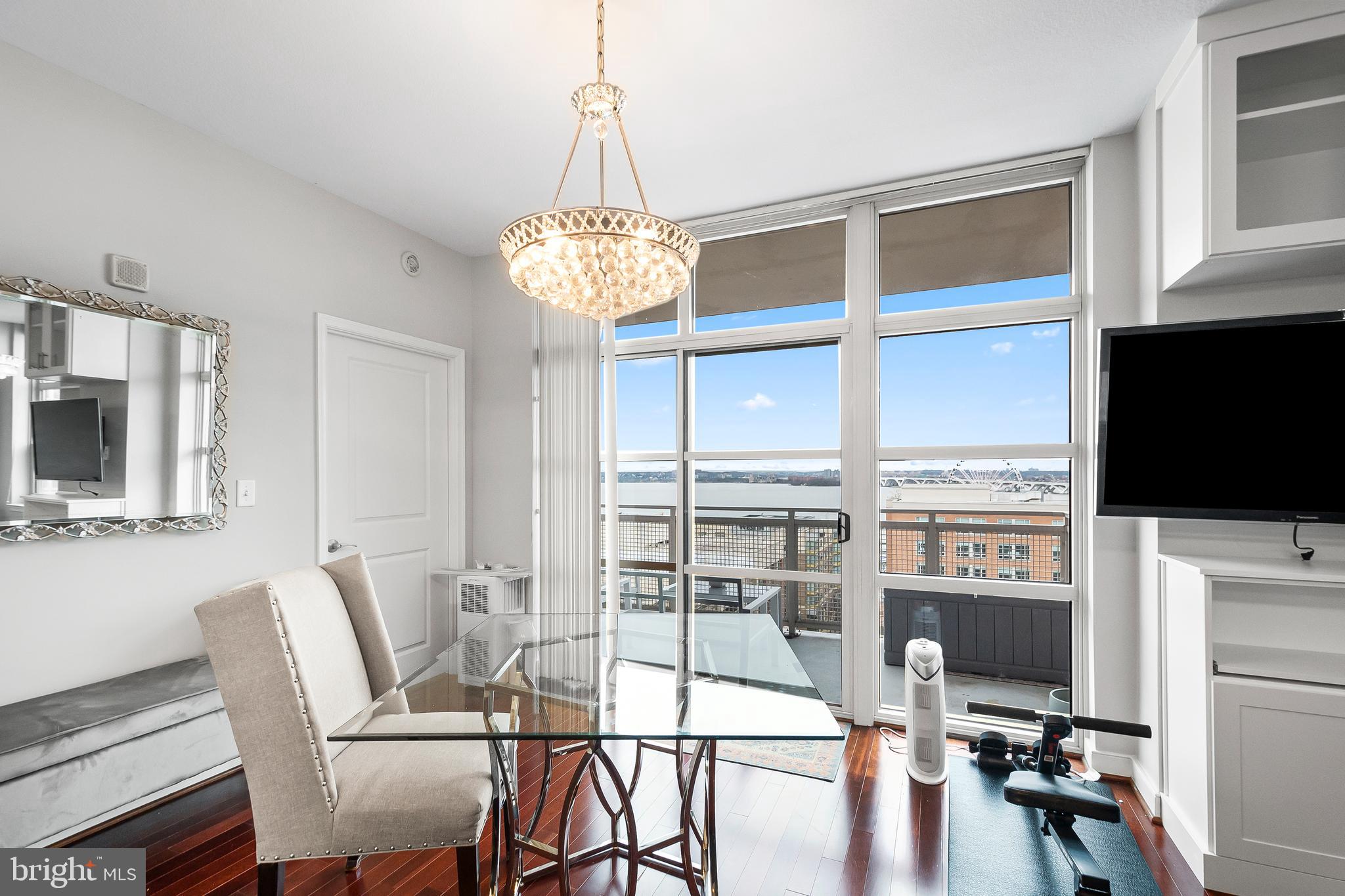 NATIONAL HARBOR - Residential Lease