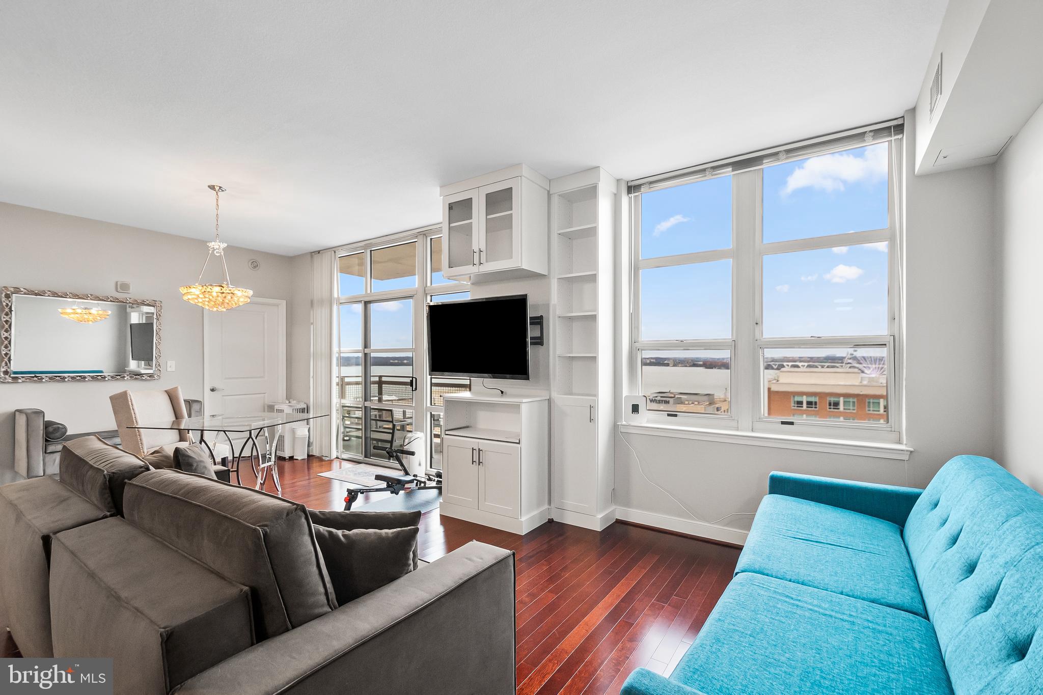 NATIONAL HARBOR - Residential Lease