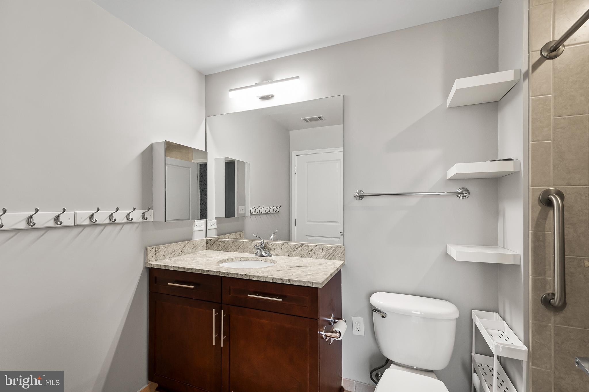 NATIONAL HARBOR - Residential Lease