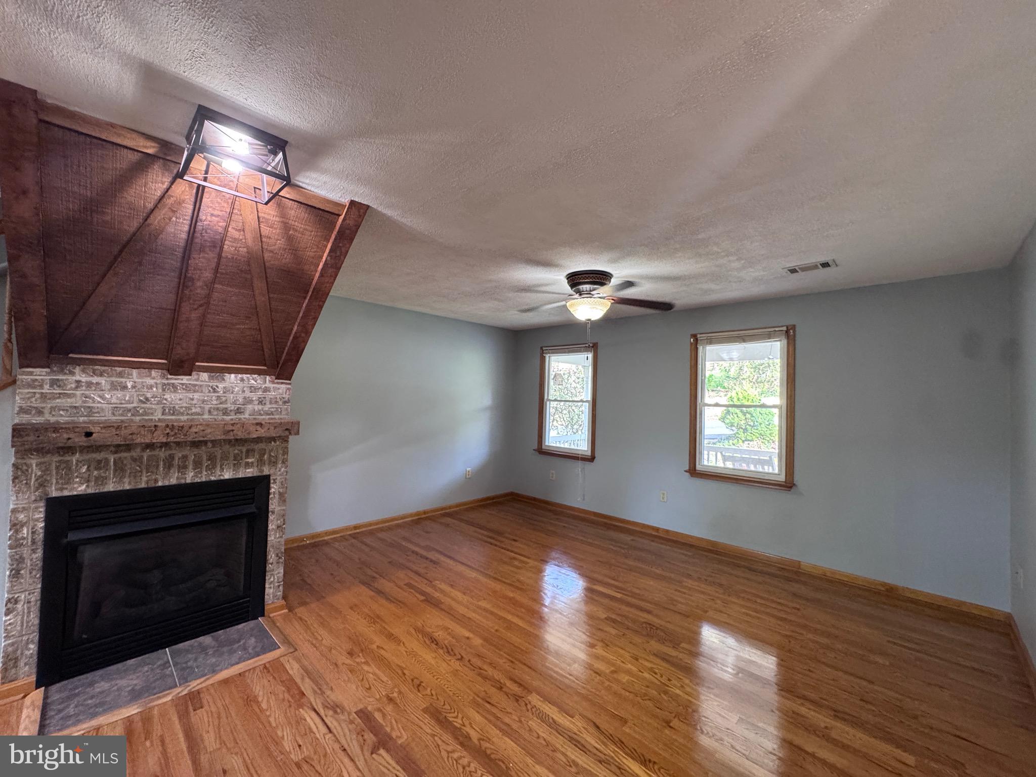 BRUNSWICK HEIGHTS - Residential