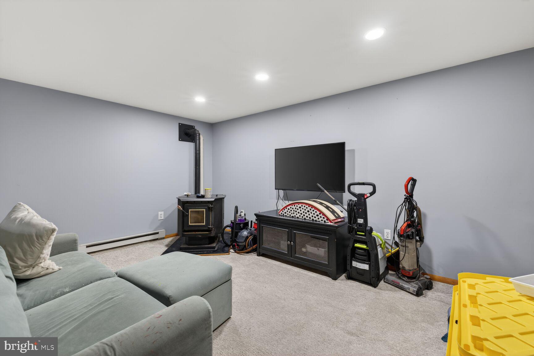 BRUNSWICK HEIGHTS - Residential