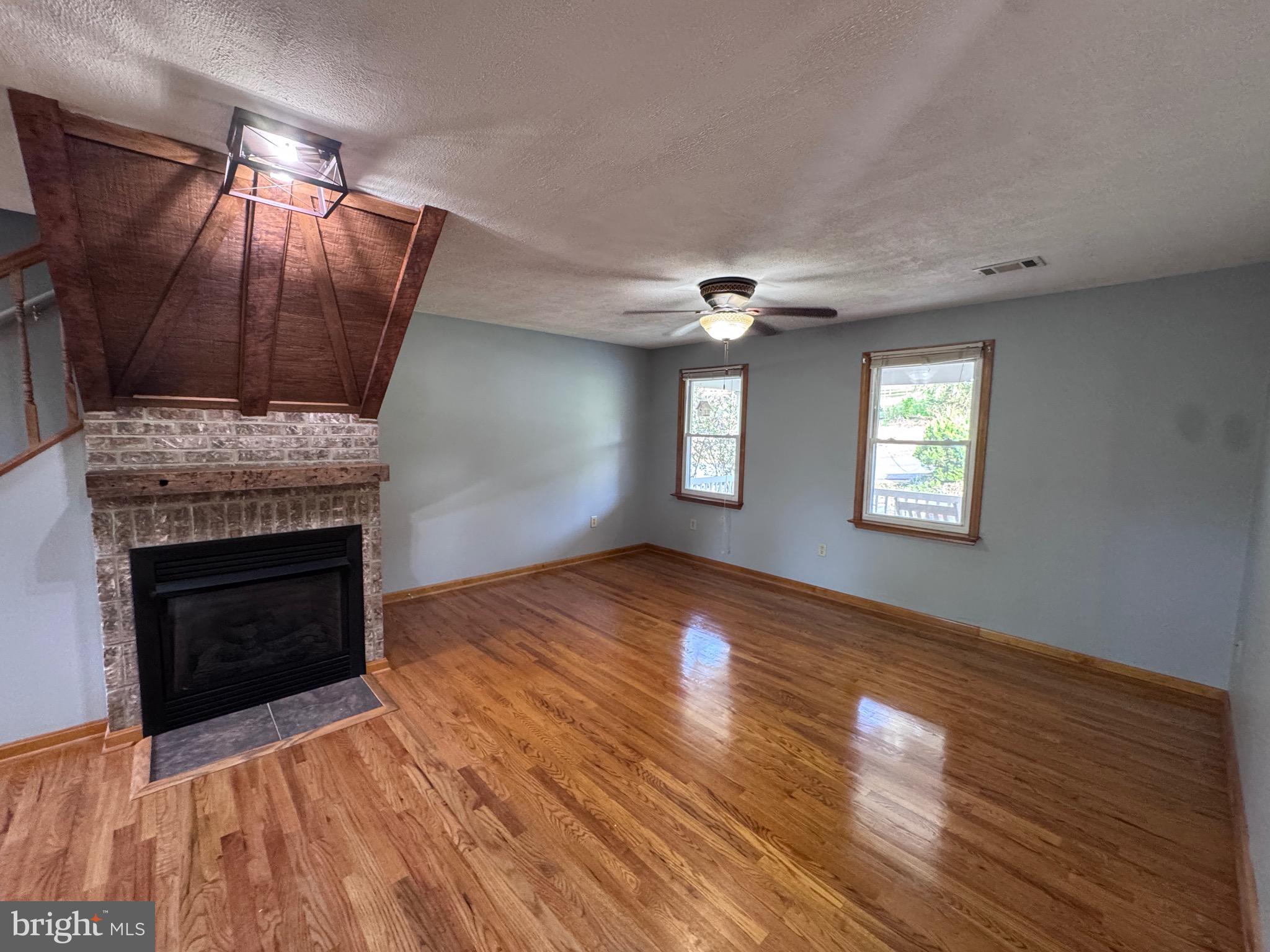 BRUNSWICK HEIGHTS - Residential