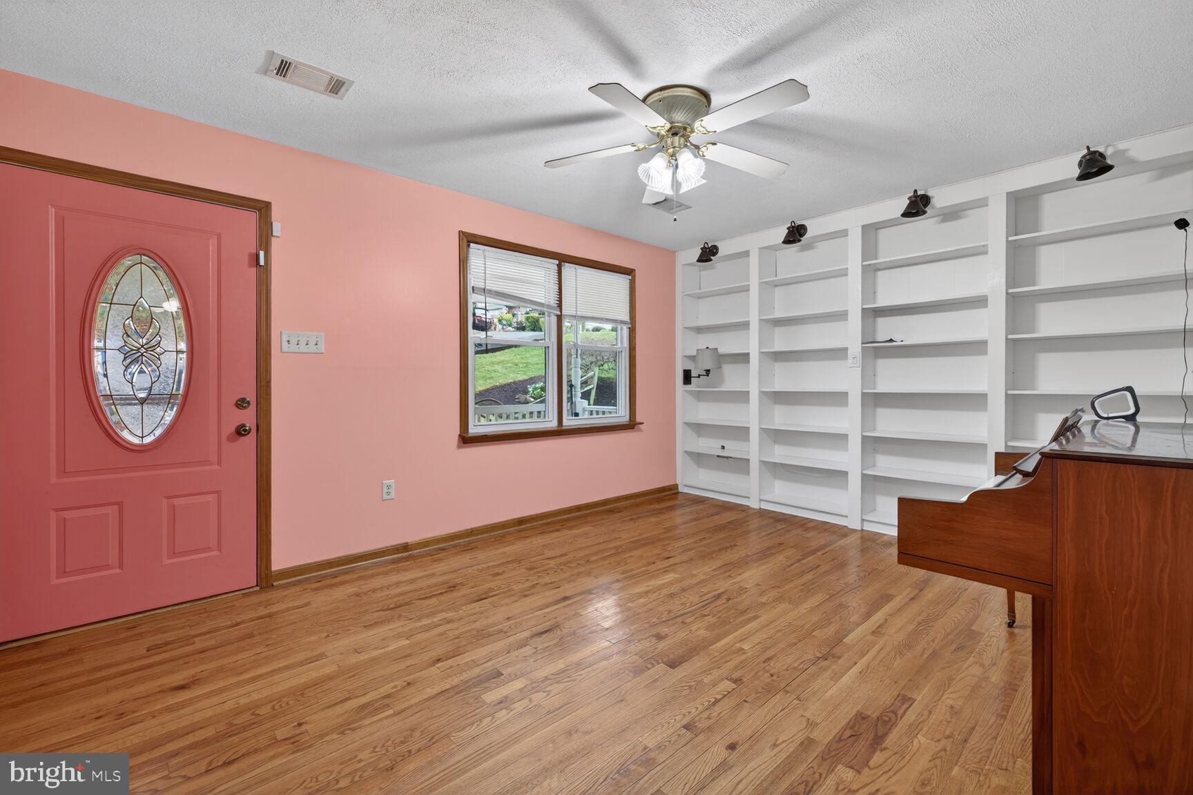 BRUNSWICK HEIGHTS - Residential