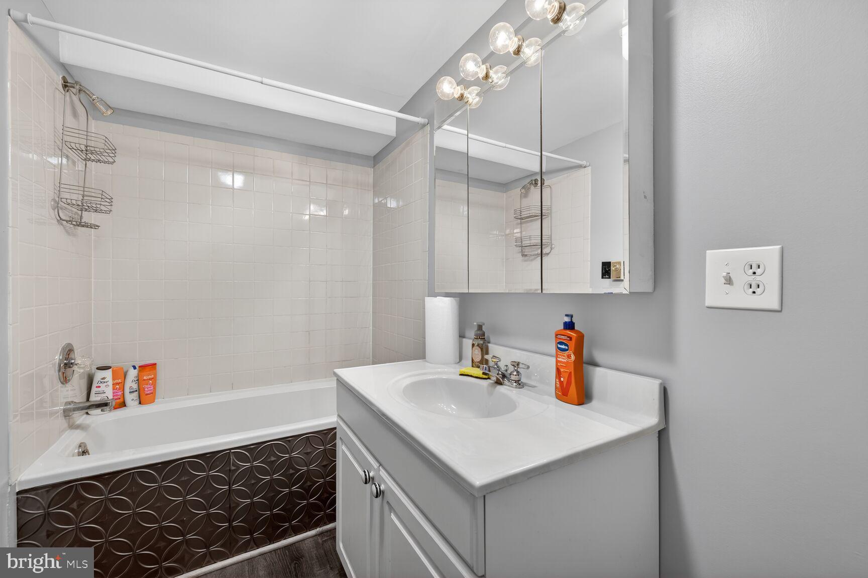 BRUNSWICK HEIGHTS - Residential