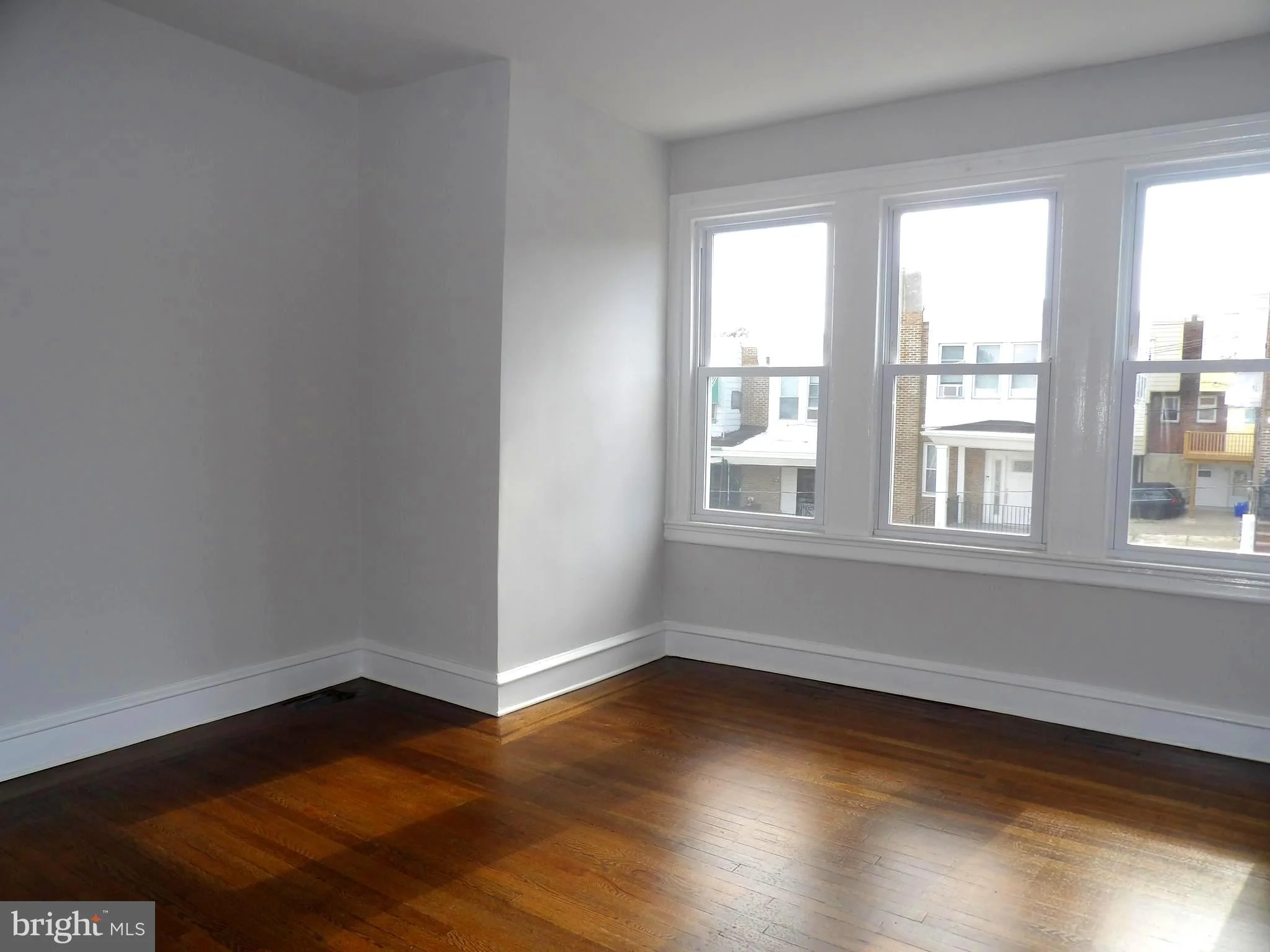 1733 N Peach Street, Philadelphia, PA 19131