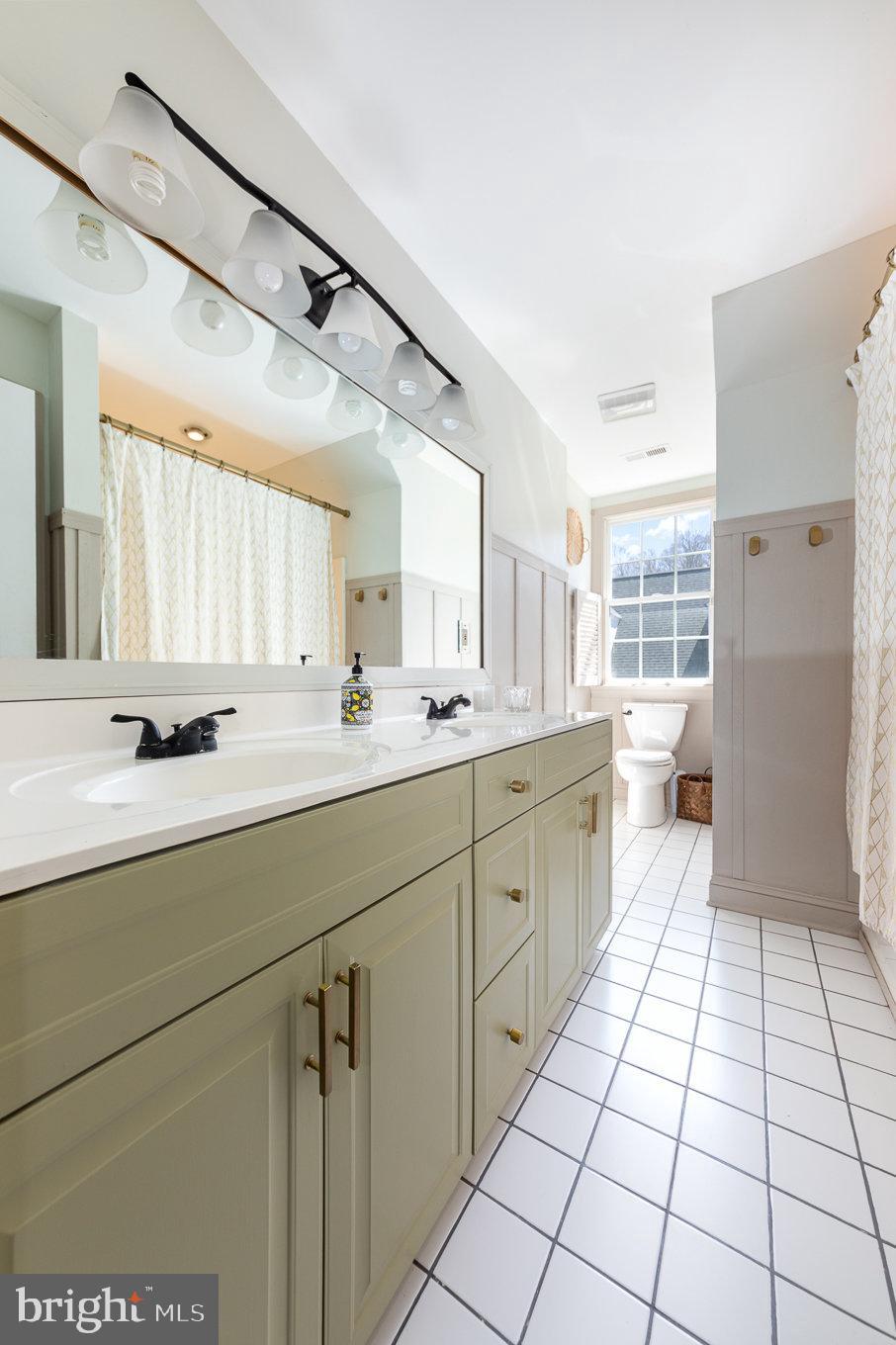 THE GREENS AT LEE'S HILL - Residential